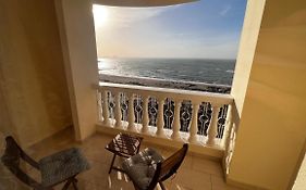 Full Sea View Studio High Floor